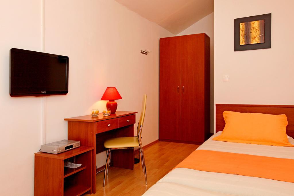 Guest House Kod Peskarije Vela Luka Δωμάτιο φωτογραφία